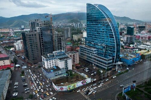 Улаанбаатарт үүлэрхэг, өдөртөө 6 хэм дулаан байна